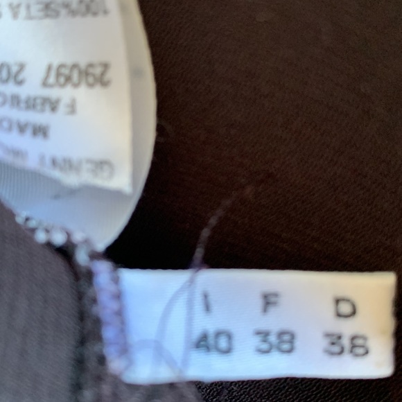 Genny, Italy, 100% silk, espresso brown camisole or sleeveless top - size 6 - Picture 6 of 7